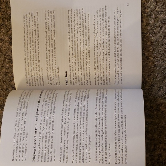 Books - Picture 8 of 9